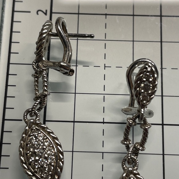 Judith Ripka 925 Sterling Silver and CZ - retired dangle earrings - Picture 5 of 6